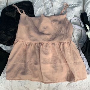 pink tank top